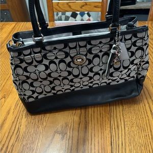 Coach purse with wallet